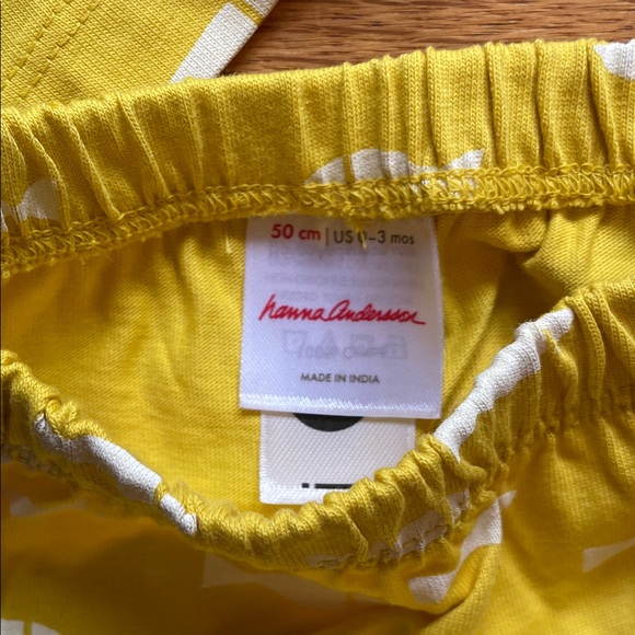 Hanna Andersson - Baby Apron Dress & Bloomers Set - Picture 8 of 9